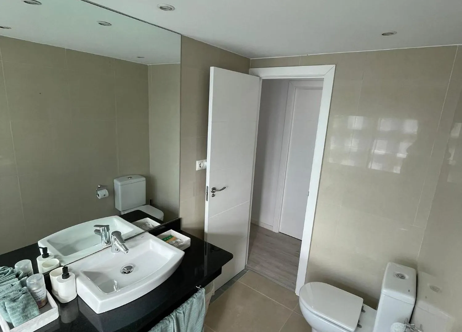 Apartamento Superior Alay En Puerto Marina Playa Benalmádena 0*,  Španělsko